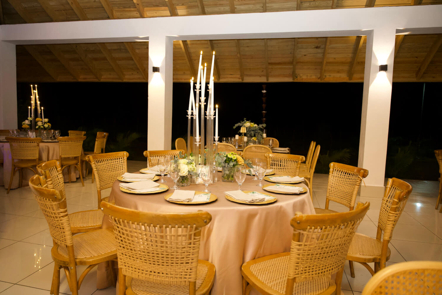 salon de eventos en santiago rodriguez 3